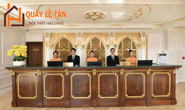 quay le tan khach san tan co dien quay le tan khach san tan co dien