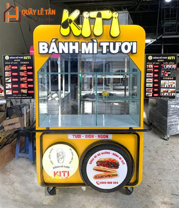 xe ban banh mi tuoi