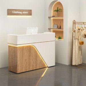 quay le tan shop quan ao